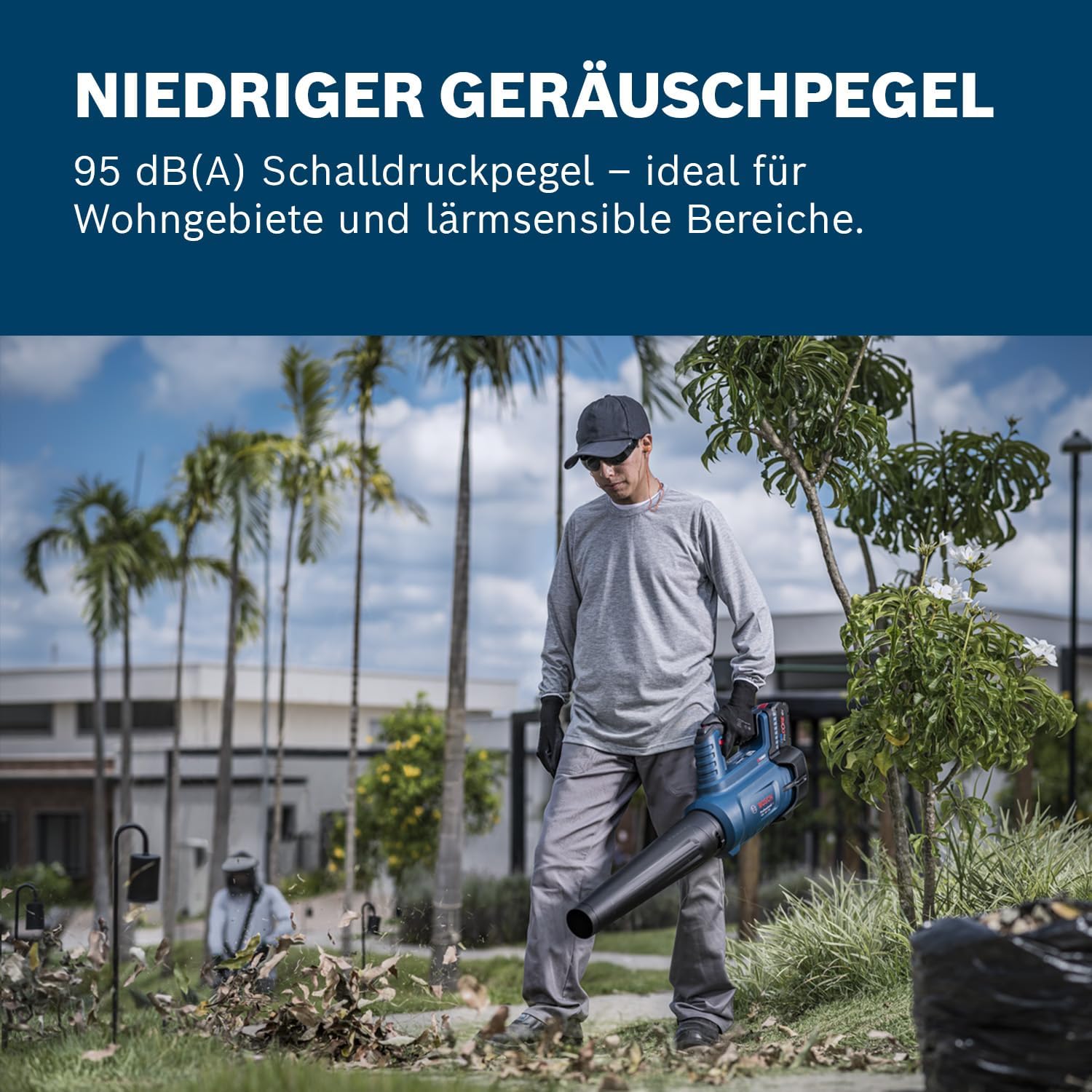 Bosch GBL 18V-750 im Einsatz auf Gehweg und Betriebsfläche